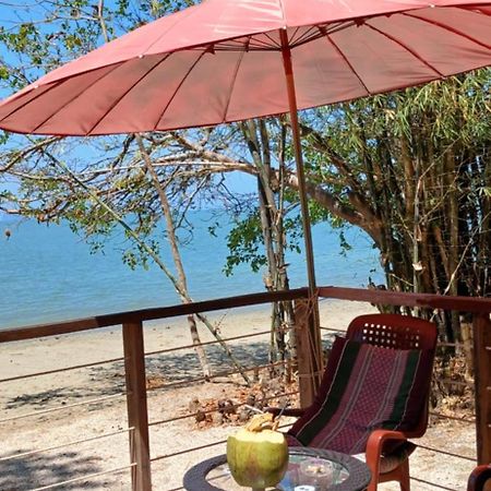 Dugong Koh Sukorn Hotel Ko Sukon Luaran gambar