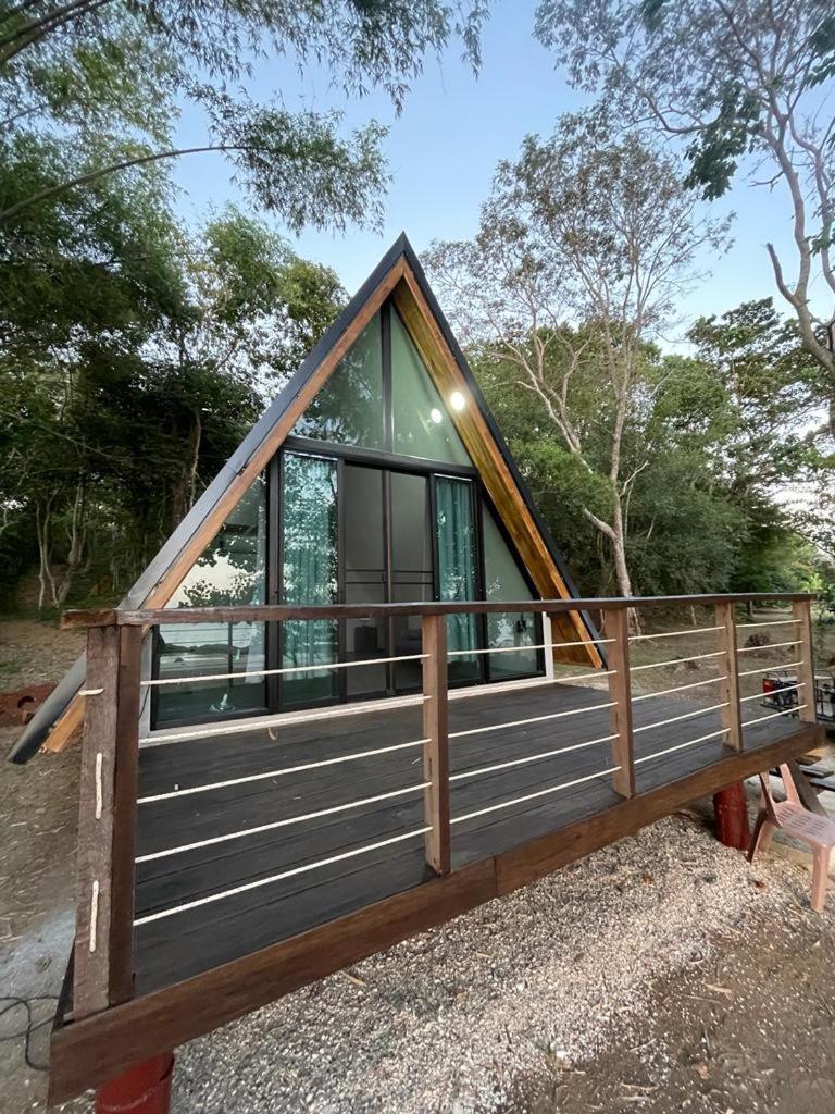 Dugong Koh Sukorn Hotel Ko Sukon Luaran gambar