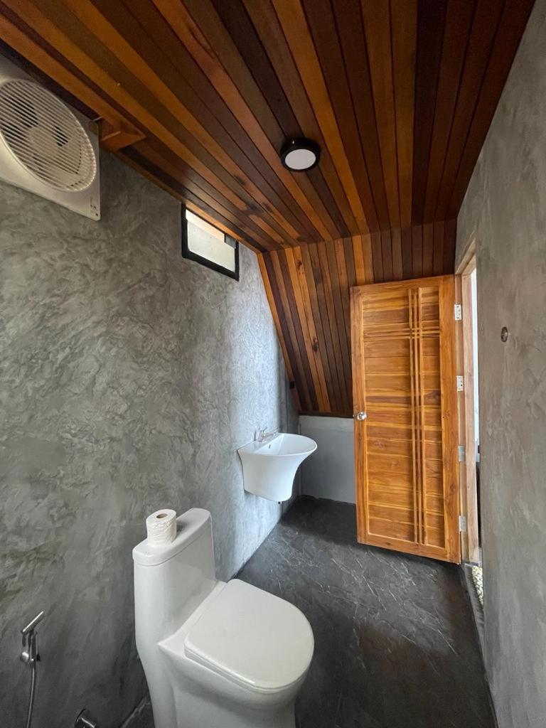 Dugong Koh Sukorn Hotel Ko Sukon Luaran gambar