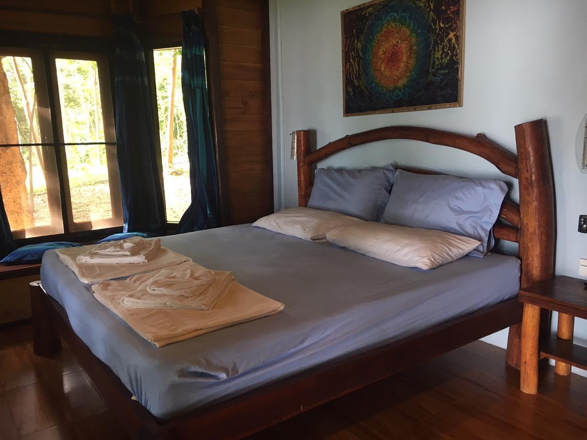 Dugong Koh Sukorn Hotel Ko Sukon Luaran gambar