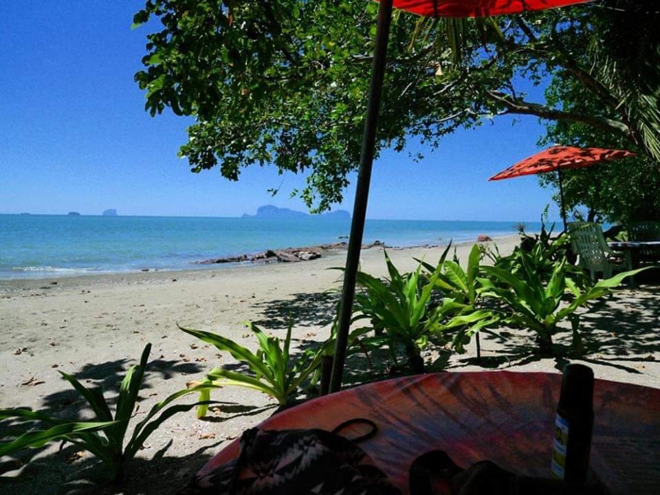 Dugong Koh Sukorn Hotel Ko Sukon Luaran gambar
